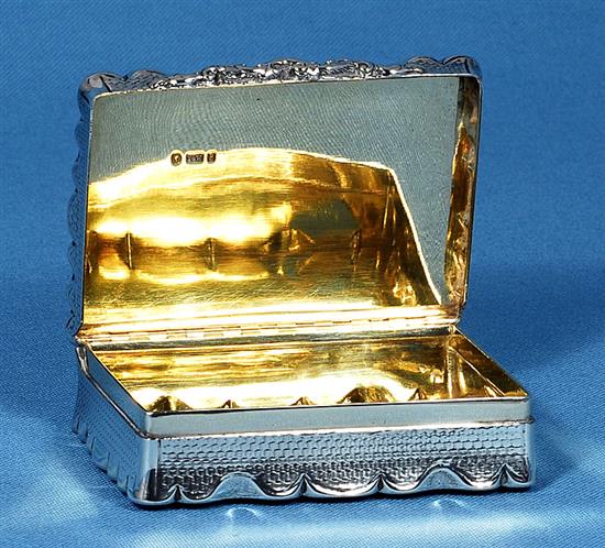 A Victorian silver rectangular table snuff box, by Yapp & Woodward, Length: 102mm Weight: 8.8oz/274grms